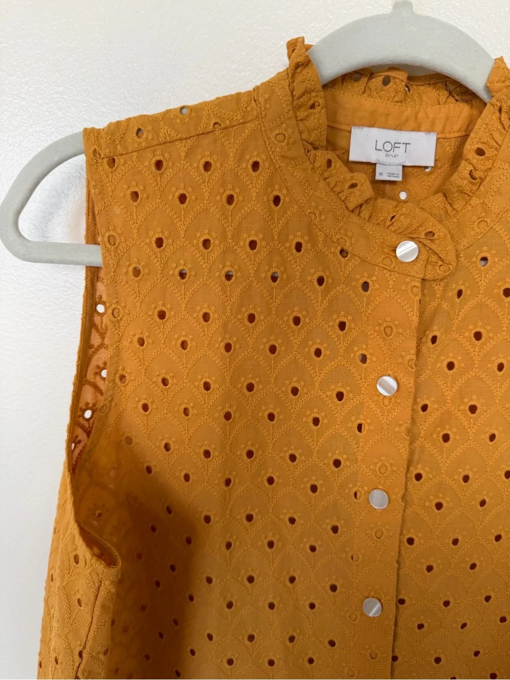 LOFT Mustard Gold Eyelet Blouse Tank - Picture 2 of 4